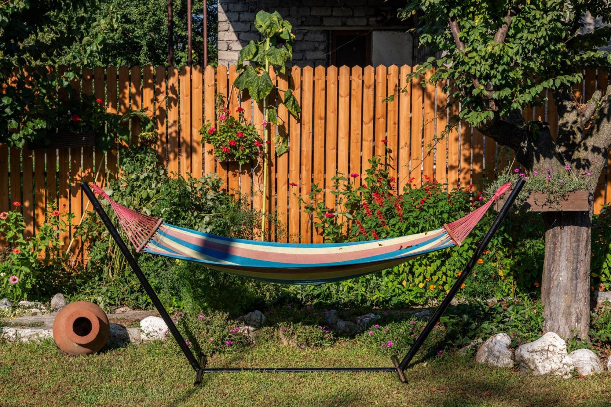 Alvani Inn K'vemo Alvani Eksteriør bilde